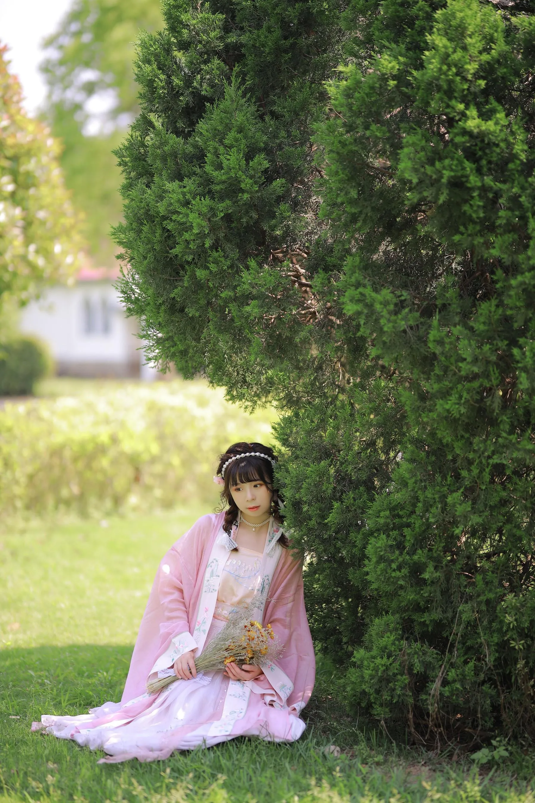 [YITUYU艺图语]2022.08.20 吻花香 Suky喜欢软绵绵毛茸茸的团子 [26P]插图7